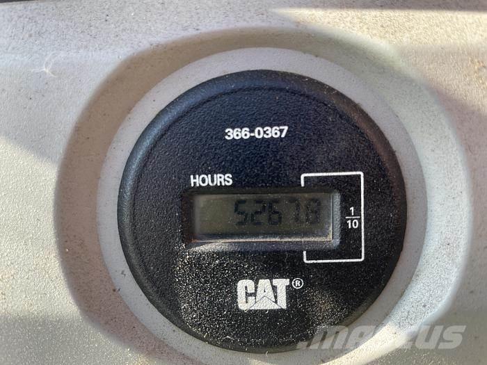 CAT 320FL Pásová rýpadla