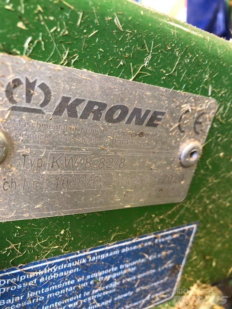 Krone 8.82/8 Tedder Obraceče a shrabovače sena