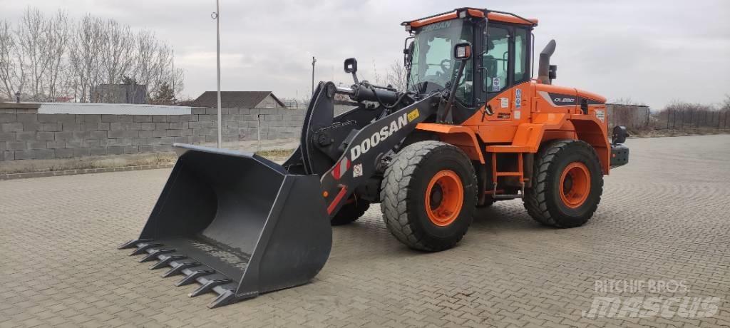 Doosan DL 280-5 Kolové nakladače