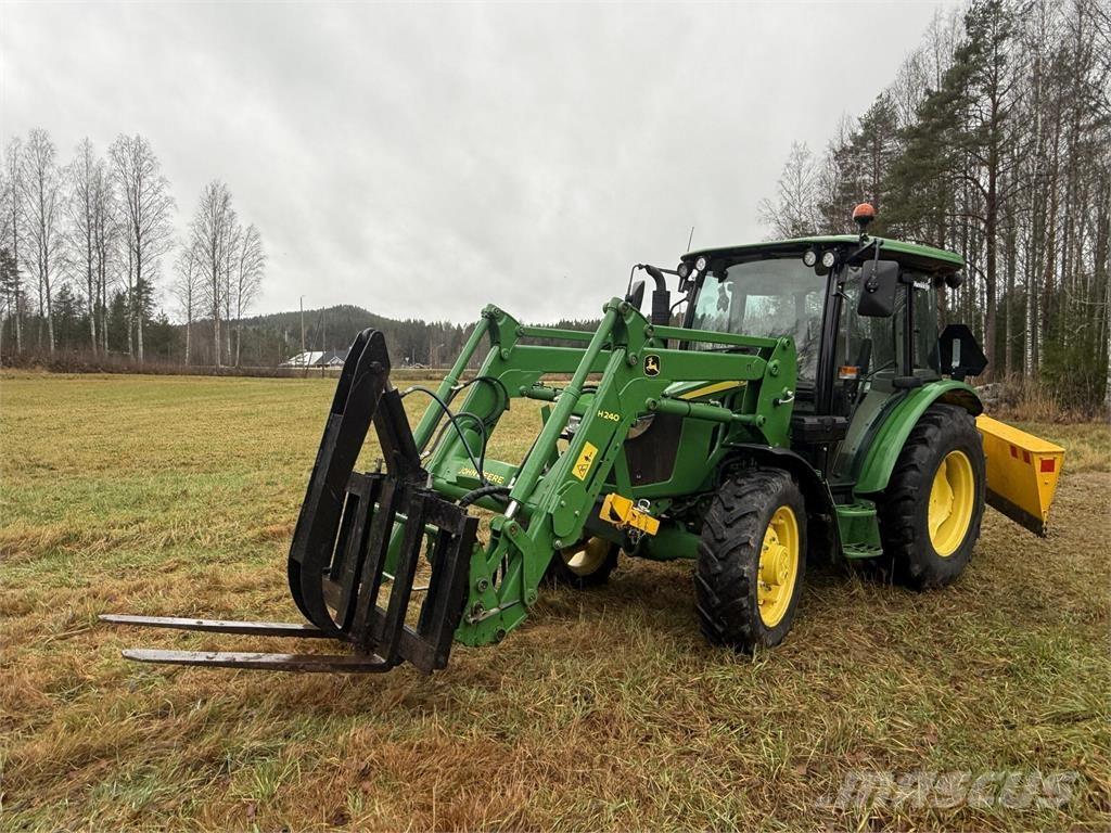 John Deere 5058E Kompaktní traktory