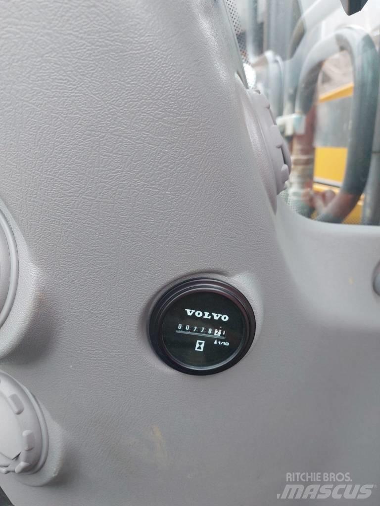 Volvo EC 220 E Pásová rýpadla