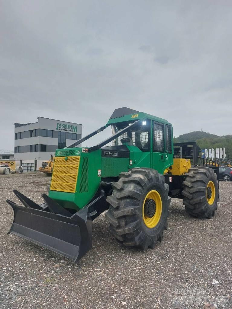 Timberjack 450C Lesní traktory