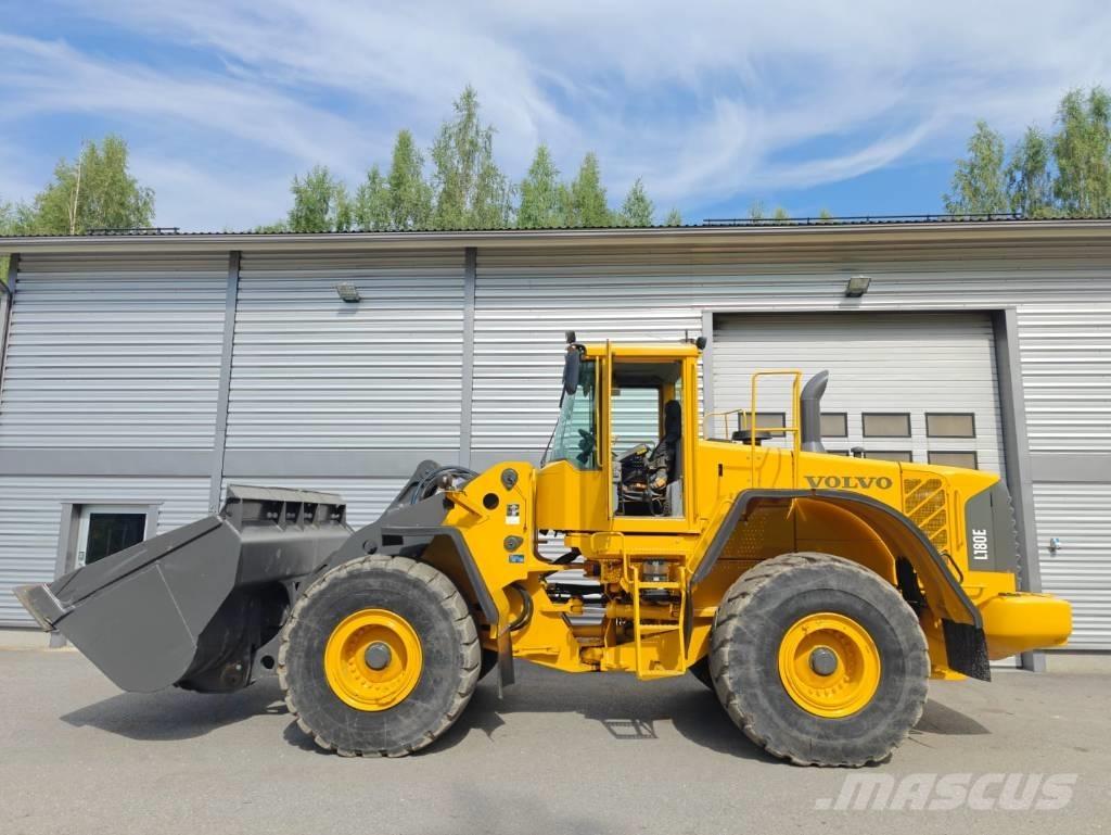 Volvo L 180 E Kolové nakladače