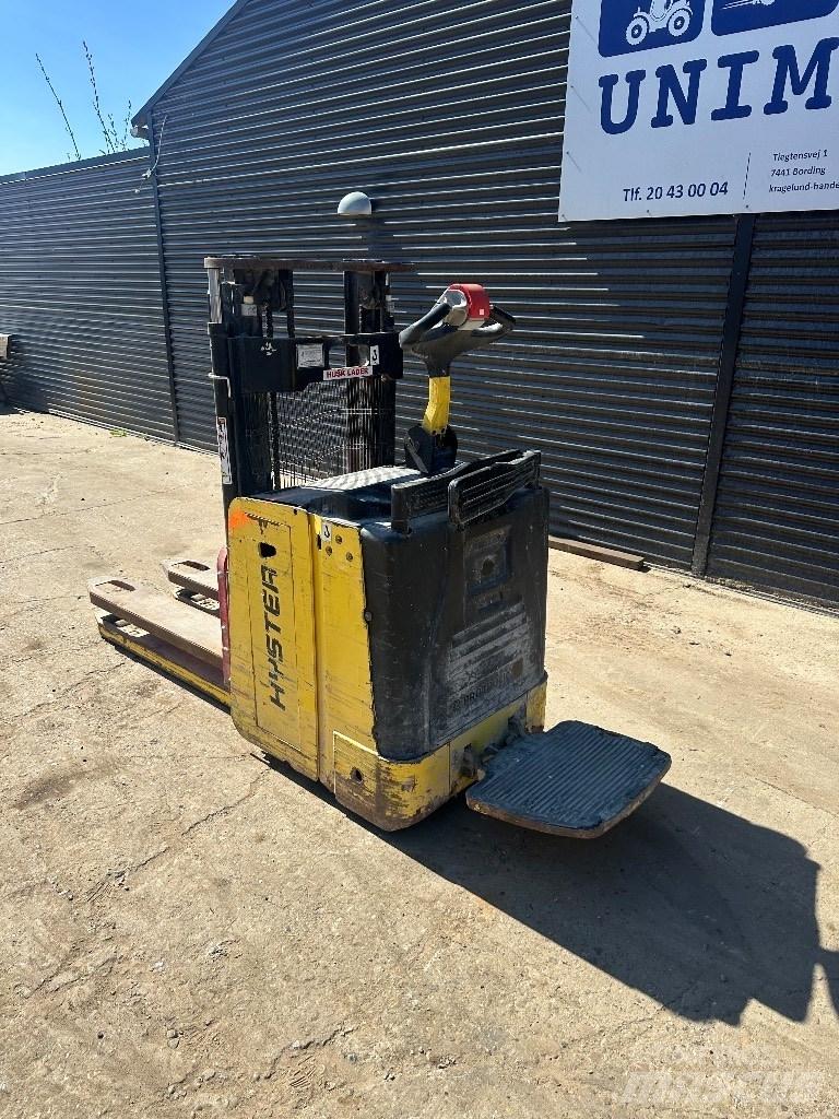 Hyster P 2.0 Samohybné vozíky