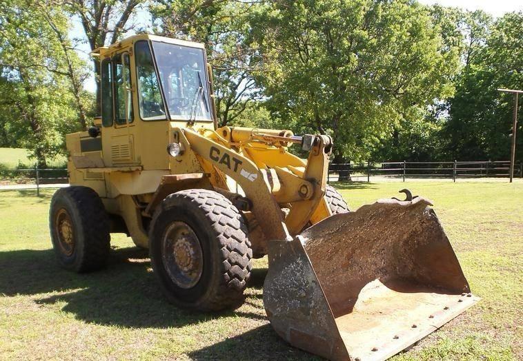 CAT 926 E Kolové nakladače