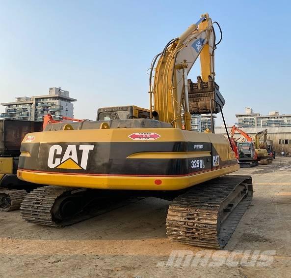 CAT 325 B L Pásová rýpadla