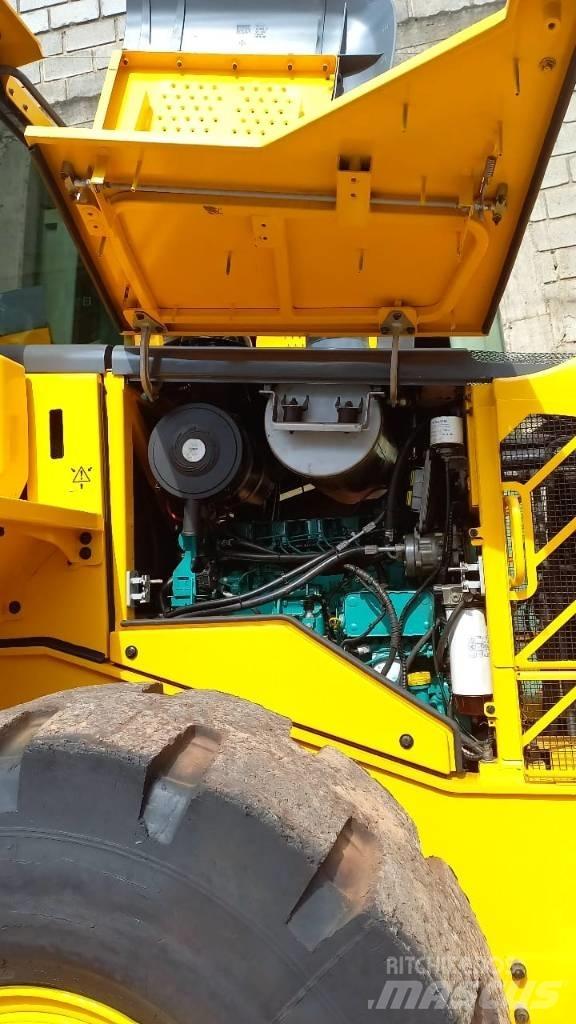 Volvo L 90 F Kolové nakladače