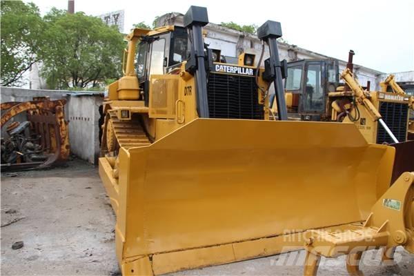 CAT D 7 R Pásové dozery