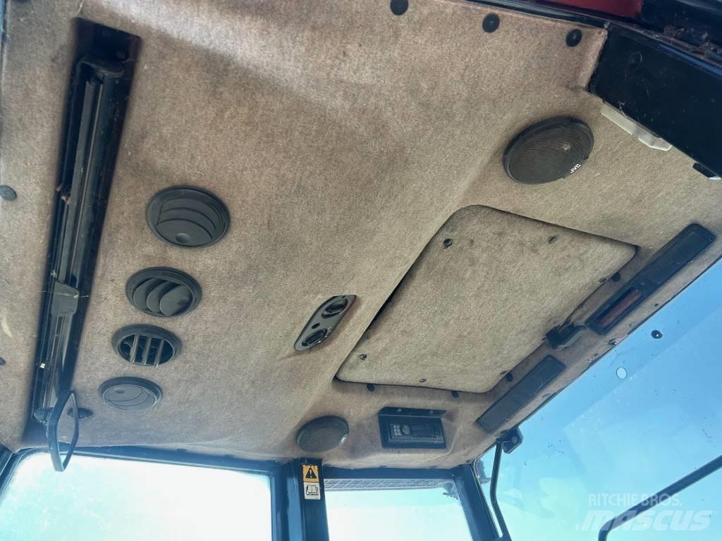 New Holland L 95 Traktory