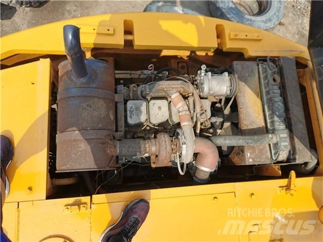 Hyundai R130WD Kolová rýpadla