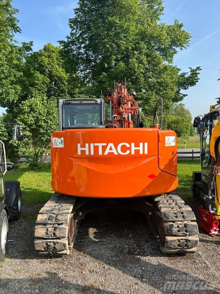 Hitachi ZX 135 US-3 Pásová rýpadla