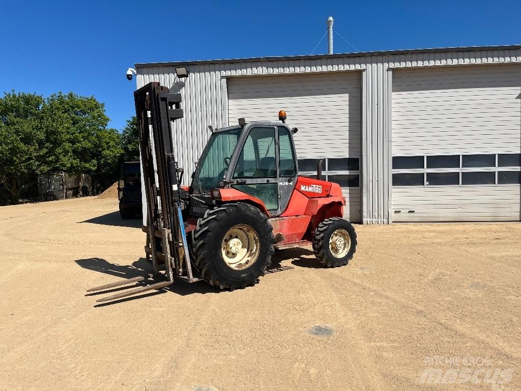 Manitou M 26.4 Terénní vysokozdvižné vozíky
