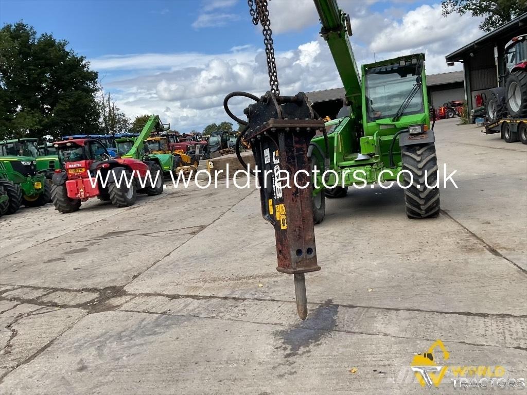 JCB HM 033 Bourací kladiva / Sbíječky
