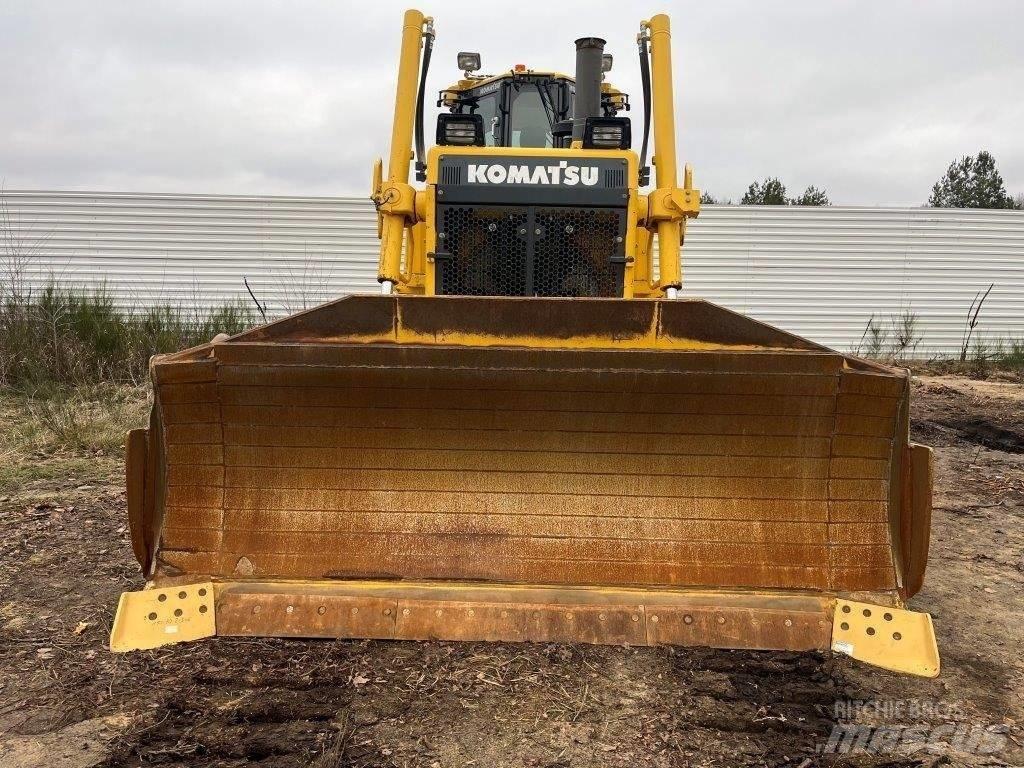 Komatsu D85EX-18 Pásové dozery
