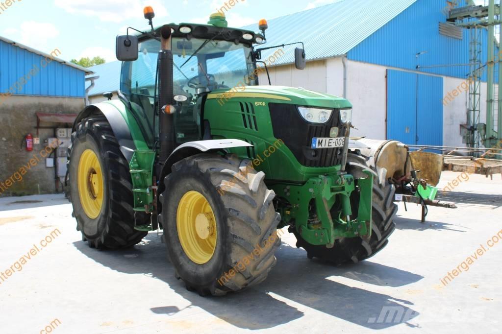 John Deere 6210 R Traktory