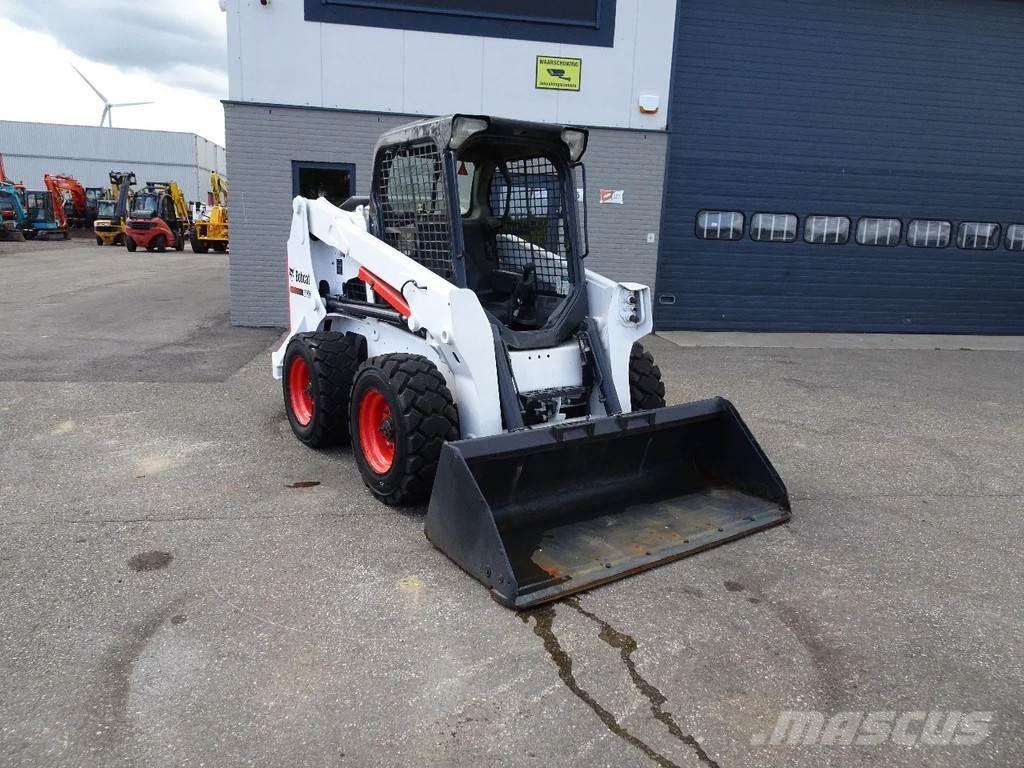 Bobcat S630 Smykem řízené nakladače