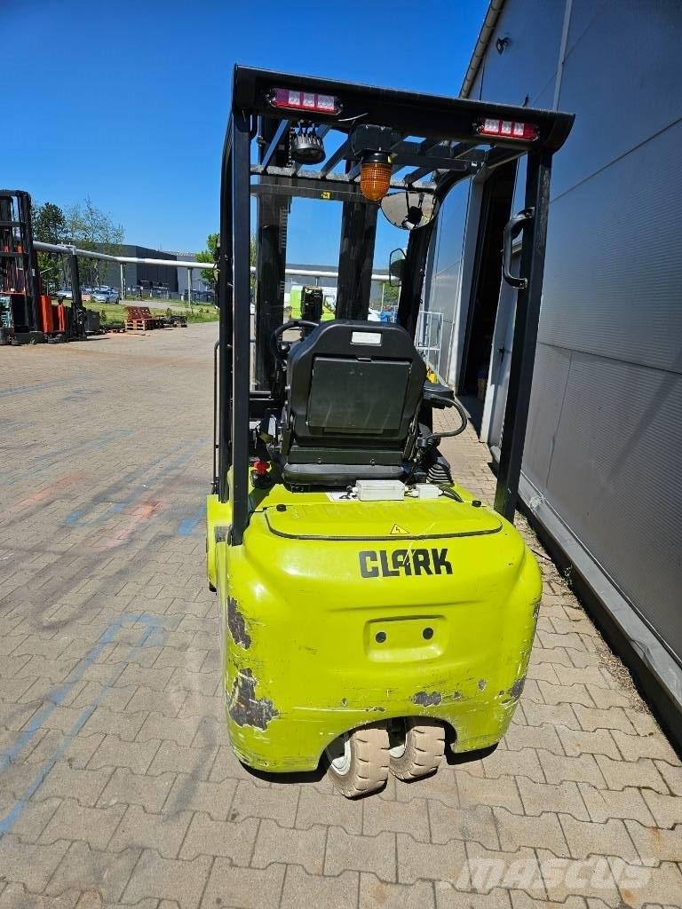 Clark GTX 18 Akumulátorové vozíky