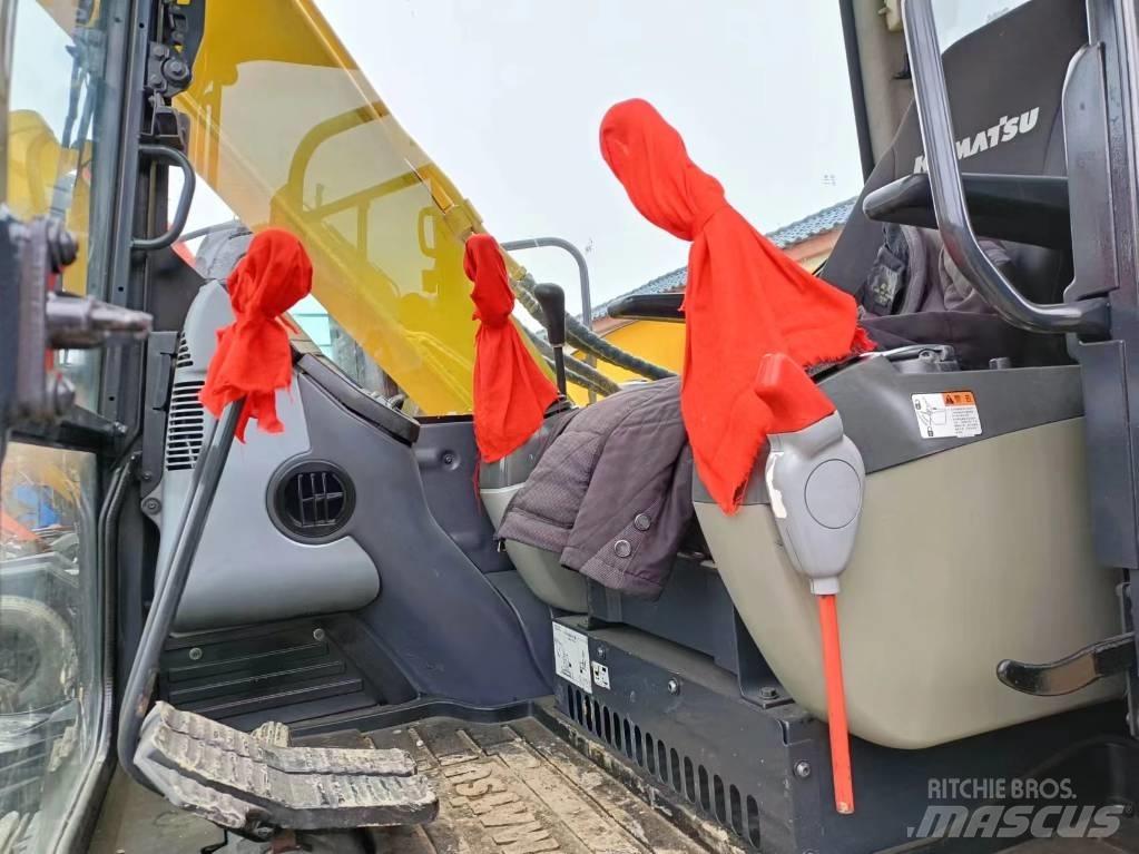 Komatsu PC 70-8 Pásová rýpadla