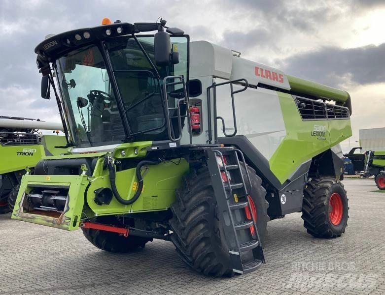 CLAAS LEXION 5300 Sklízecí mlátičky