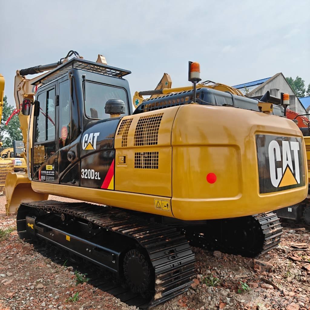 CAT 320D2L Pásová rýpadla