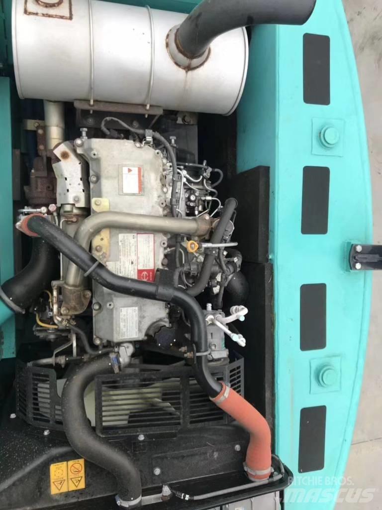 Kobelco SK 200 Pásová rýpadla