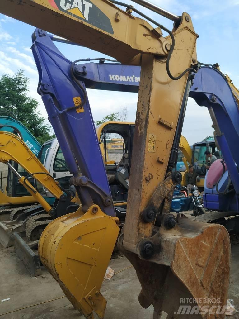 CAT 307D Mini rýpadla < 7t