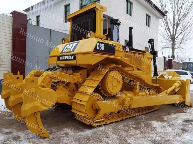 CAT D 8 R Pásové dozery