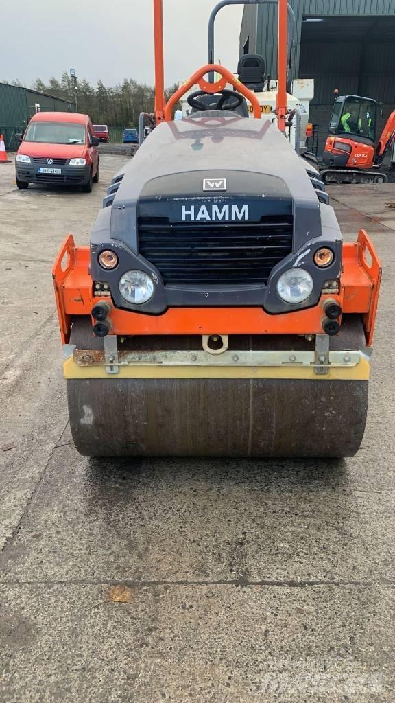 Hamm HD 12 VV Tandemové válce