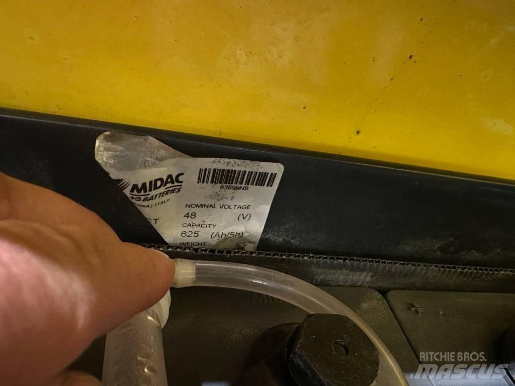 Hyster J2.0XN Akumulátorové vozíky