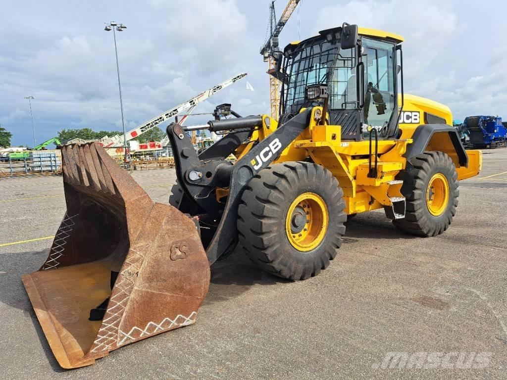 JCB 427 ZX Kolové nakladače