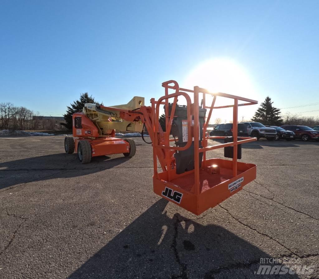 JLG E 450 AJ Kloubové plošiny