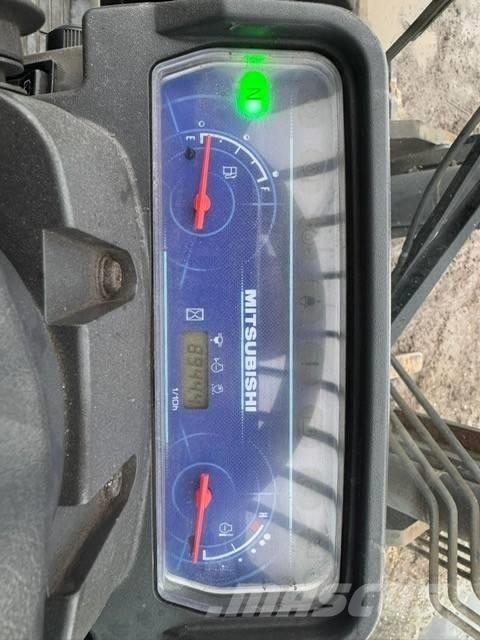 Mitsubishi FD120N Dieselové vozíky