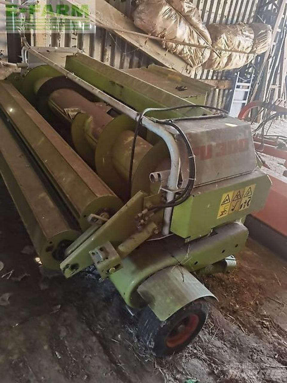 CLAAS jaguar 682s Samojízdné sekačky