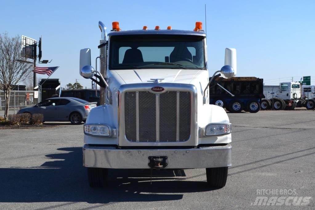 Peterbilt 567 Tahače