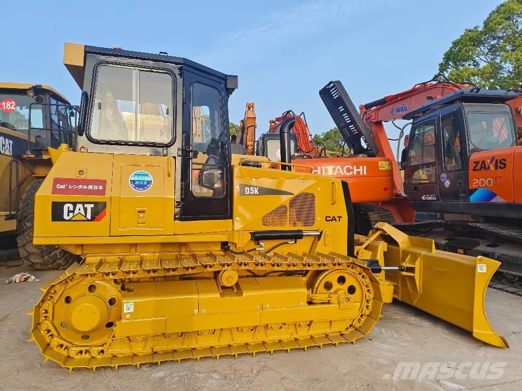 CAT D 5 K Pásové dozery