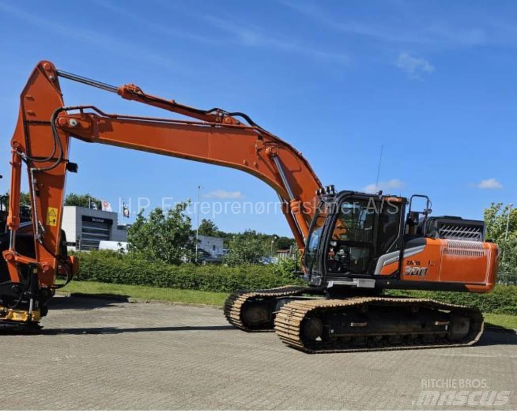 Hitachi ZX300LC-7 Pásová rýpadla