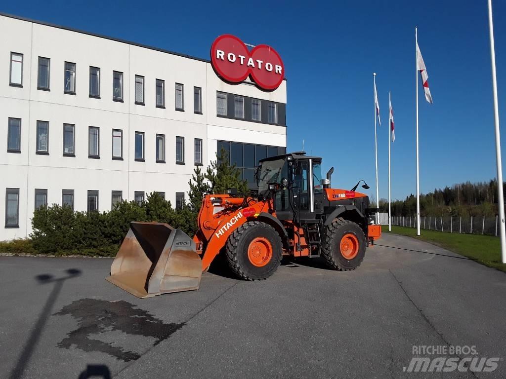Hitachi ZW180-6 Kolové nakladače