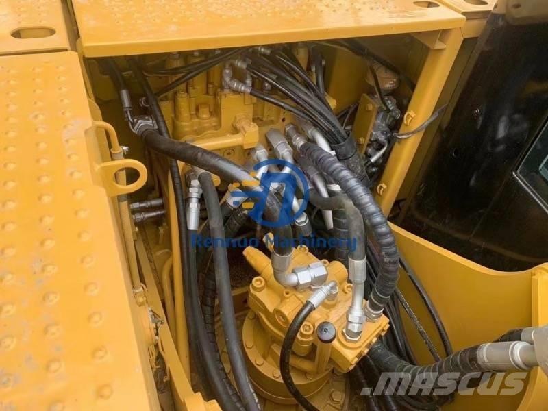 CAT 318DL Pásová rýpadla