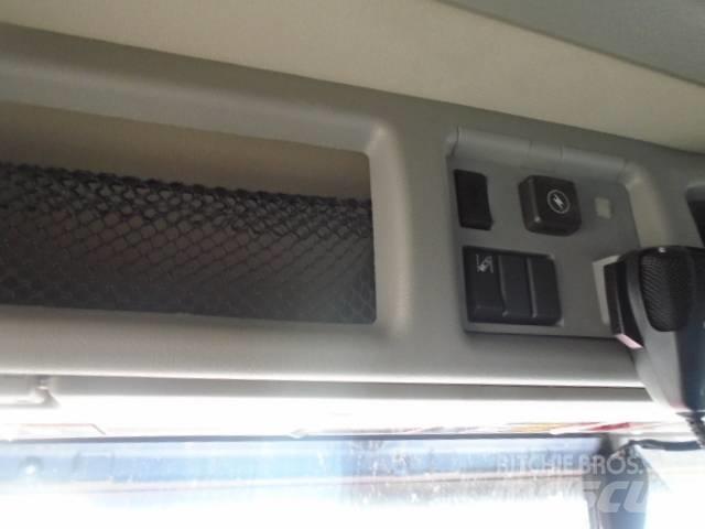 Volvo VNL Další