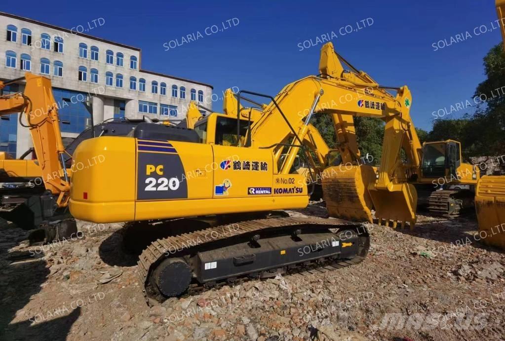 Komatsu PC 220-8 Pásová rýpadla