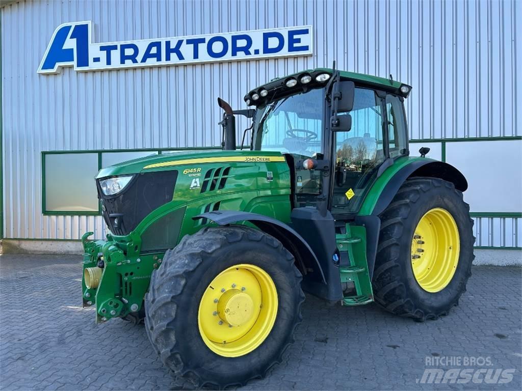 John Deere 6145R Traktory