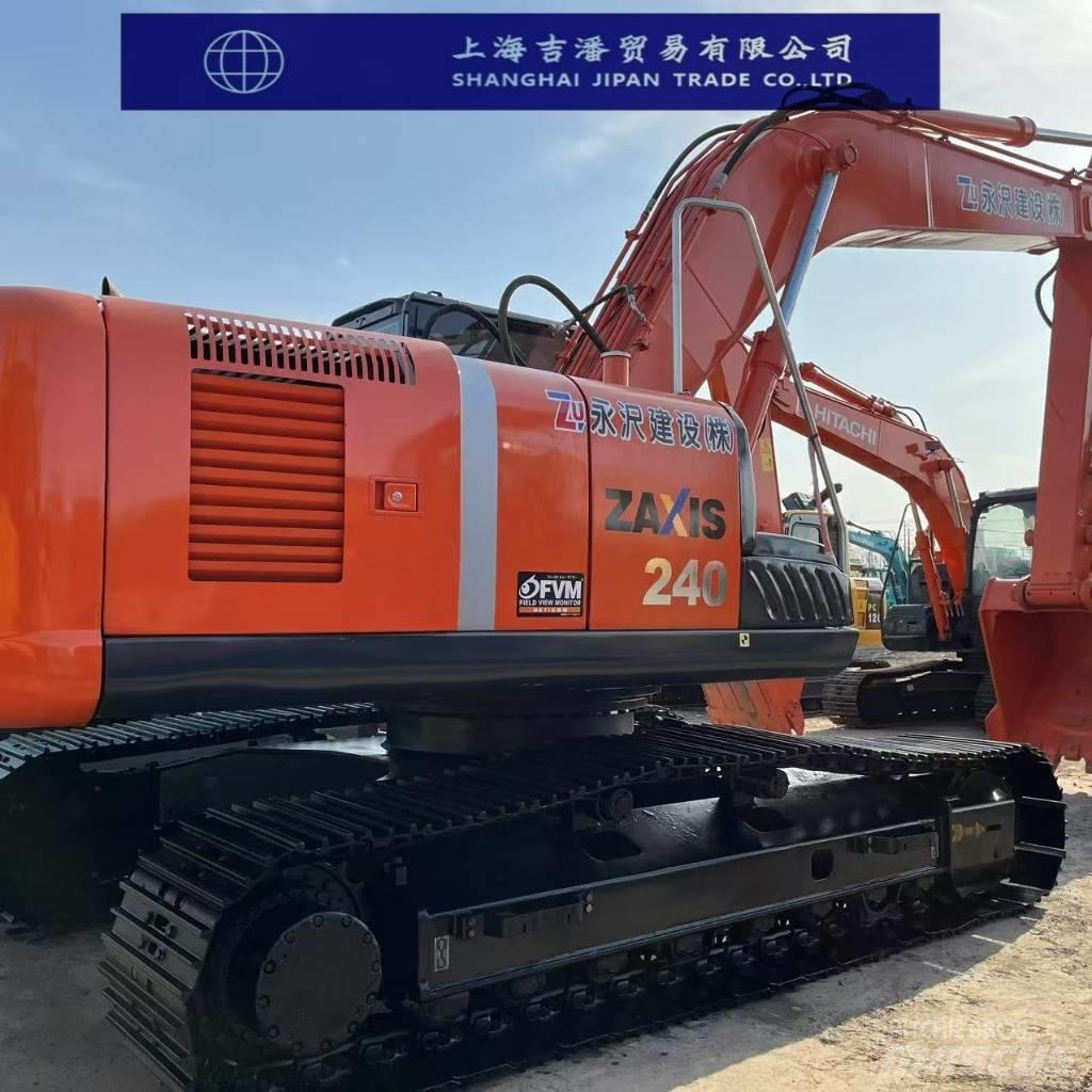 Hitachi ZX 240 Pásová rýpadla