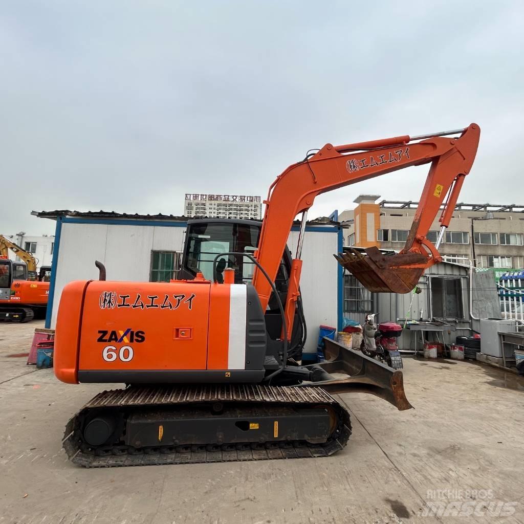Hitachi ZX 60 Pásová rýpadla