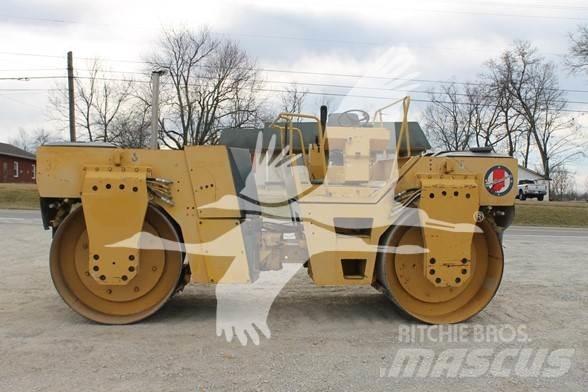 Bomag BW161ADS Tahačové válce