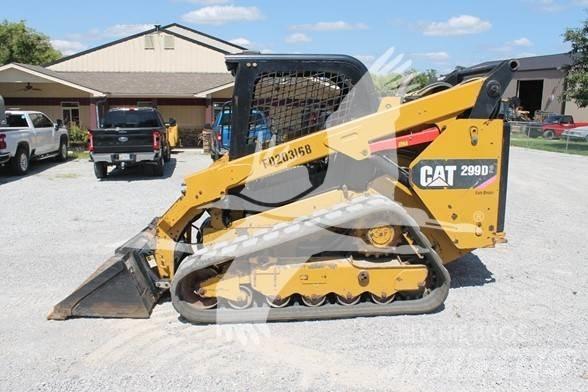 CAT 299D2 Smykem řízené nakladače