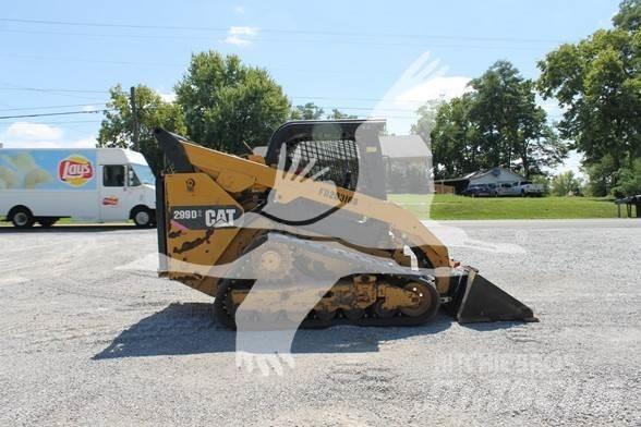 CAT 299D2 Smykem řízené nakladače