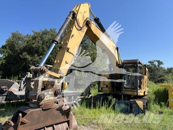 CAT 321D LCR Pásová rýpadla