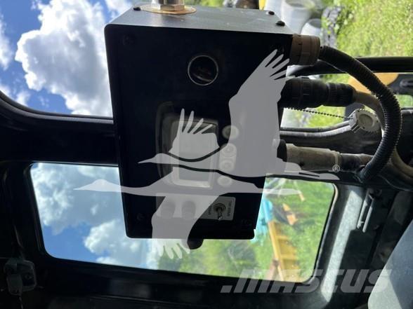 CAT 321D LCR Pásová rýpadla