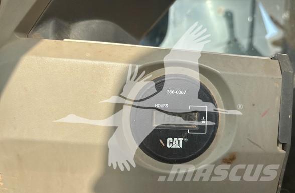 CAT 349FL Pásová rýpadla