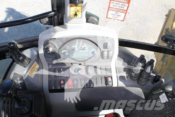 CAT 420F2 Rýpadlo-nakladače